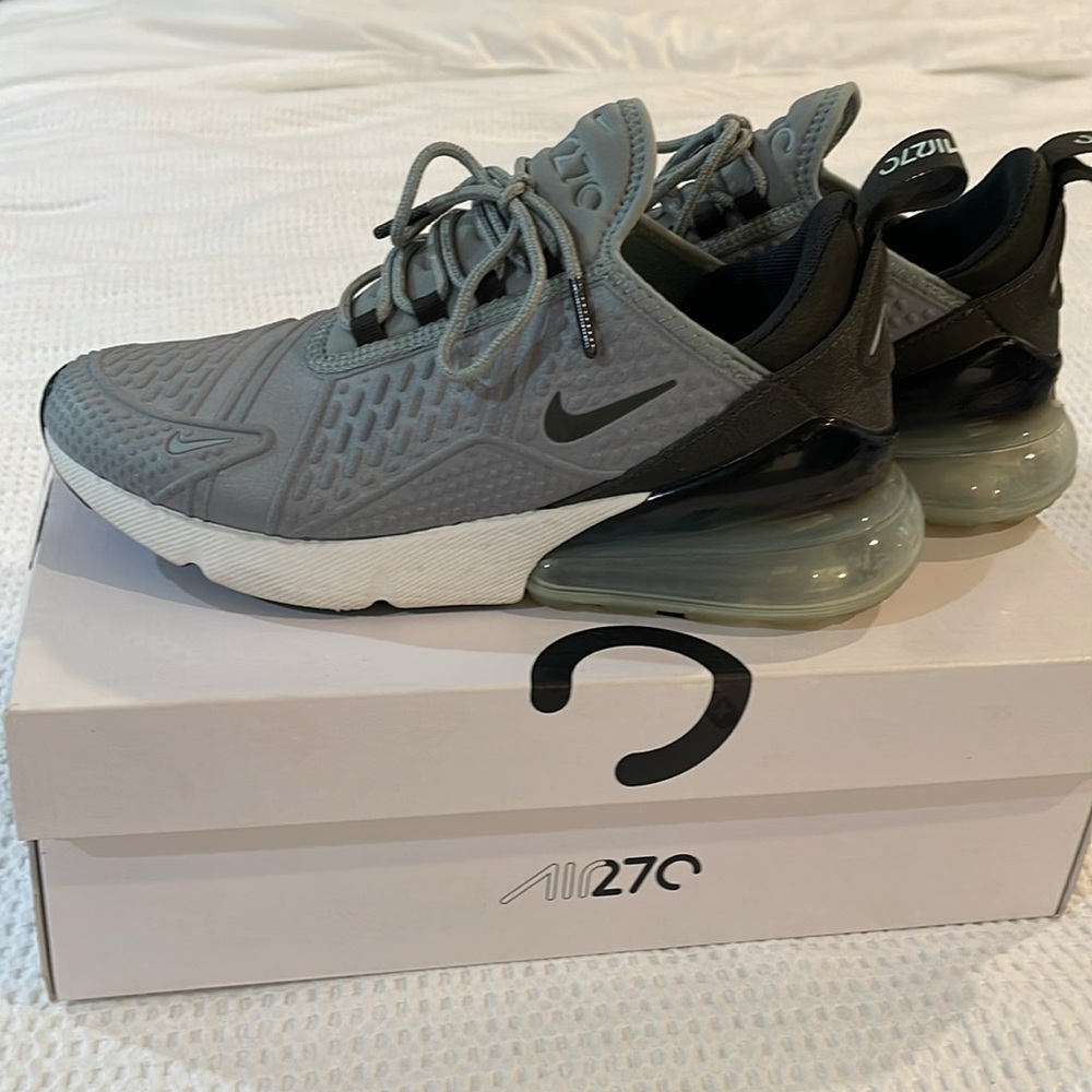 Women’s Air Max 270